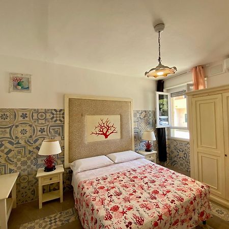 Casetta Al Mare Isola Rossa Room photo